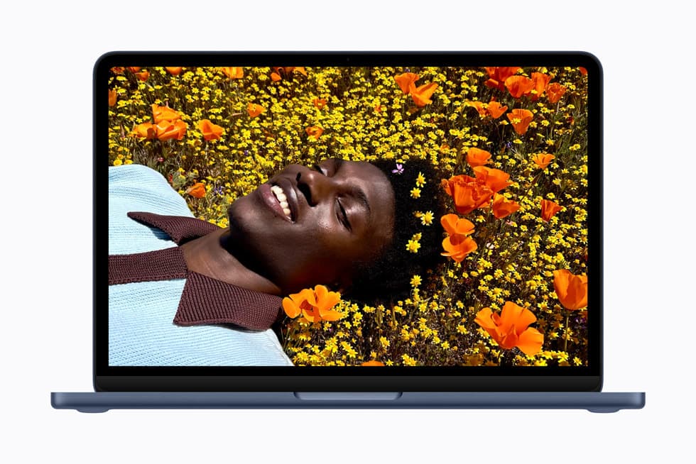 MacBook Neo Liquid Retina display